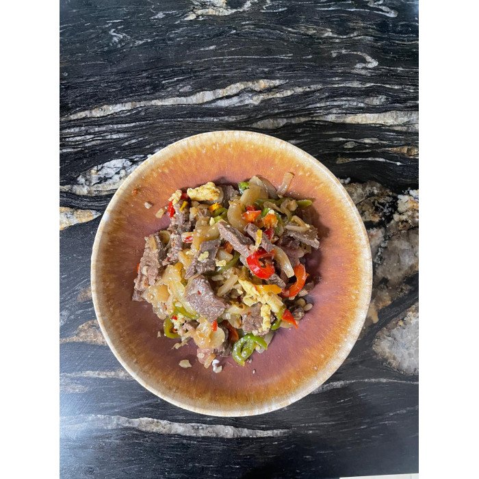 Bœuf sauté aux oignons (avec riz)